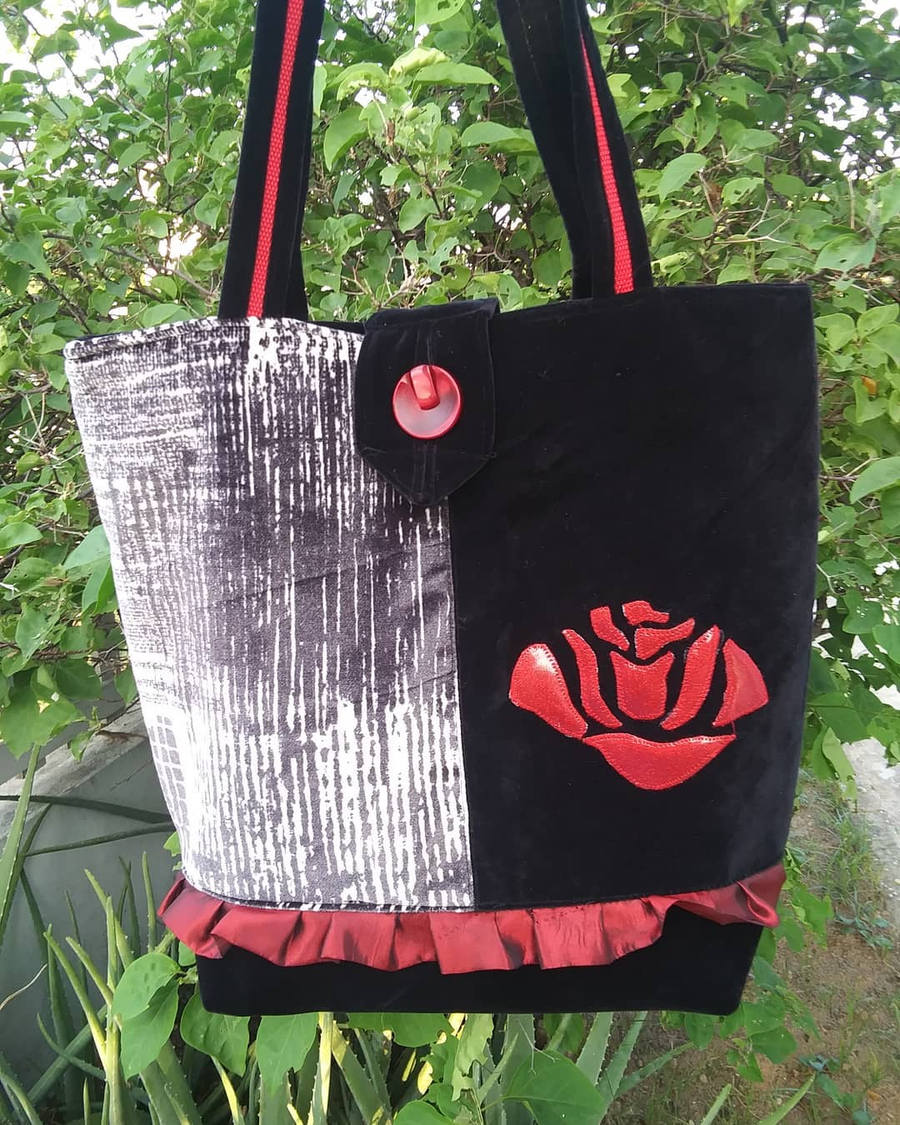 Christmas Rose Bag